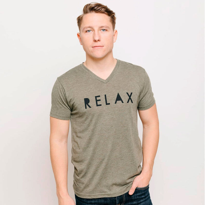 Unisex Relax V-Neck | Lucky Owl