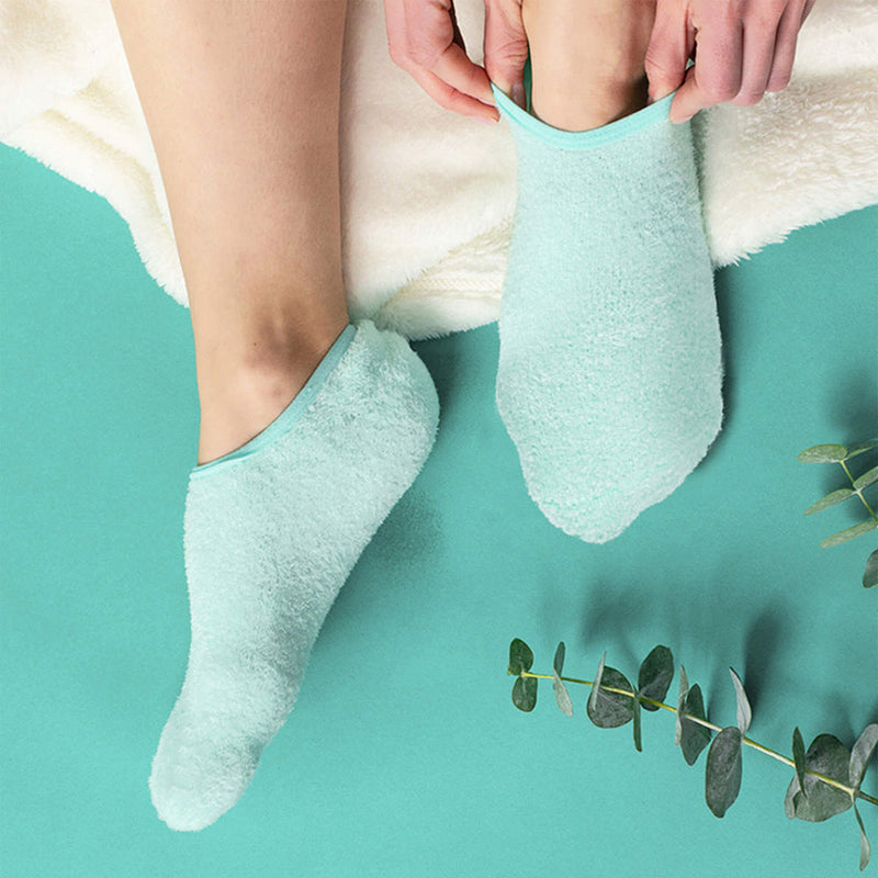 Sleep On It Overnight Moisturizing Gel Socks | Barefoot Scientist